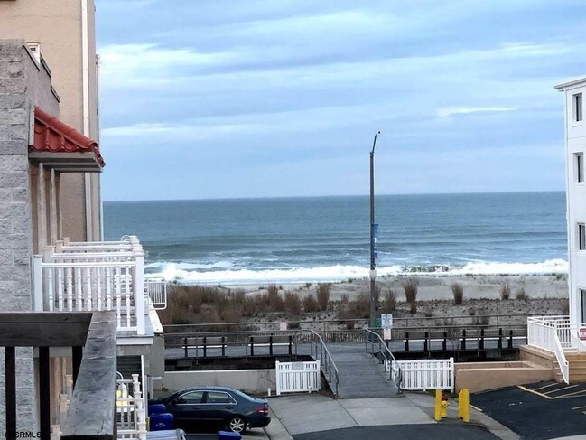 Vista al océano - 107 S Victoria Ave