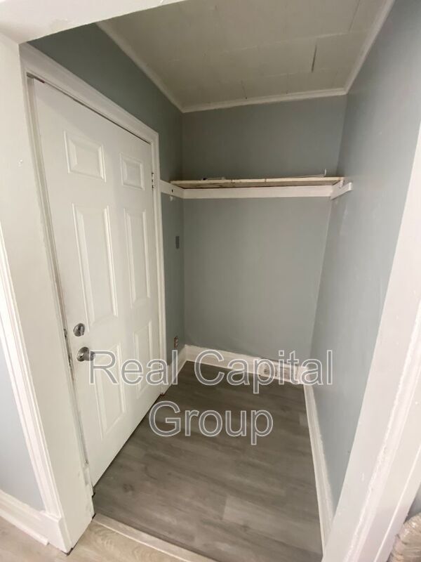 Foto del edificio - 1166 Kensington Ave