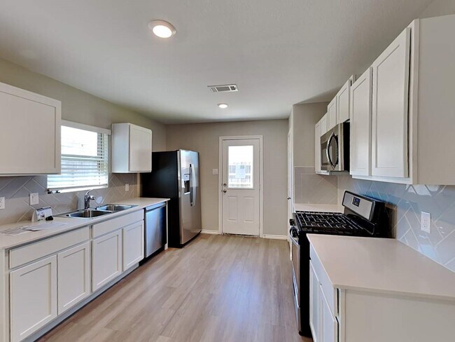 Foto del edificio - 22419 Sonora River Trce