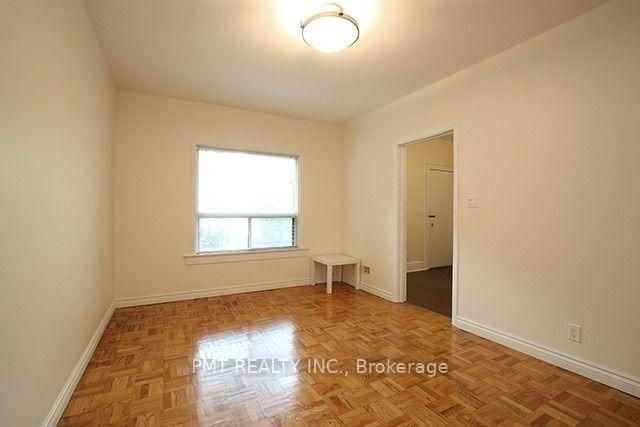 Photo du bâtiment - 7 Harvard Ave