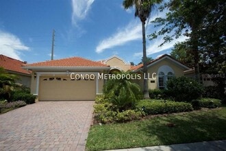 Building Photo - 1053 Lascala Dr