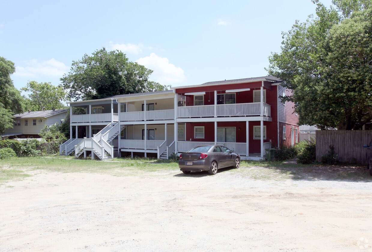 Primary Photo - 212 S 7th St