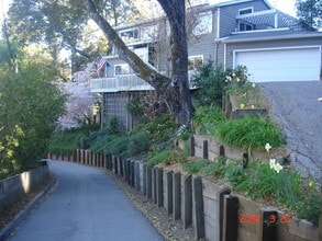 Building Photo - 1 Terrace Way
