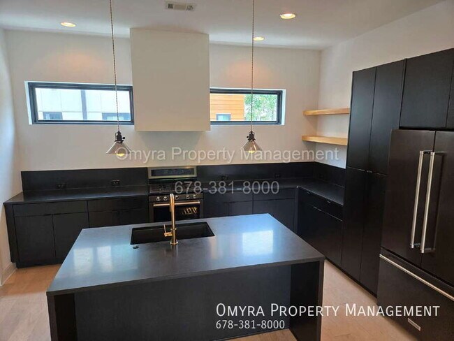 Foto del edificio - 1307 Glenwood Ave SE