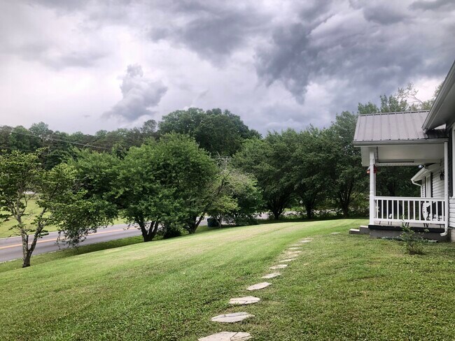 Foto del edificio - 1185 Johnson Rd