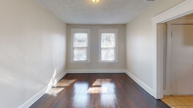 Building Photo - 15-17 Osborn Ave