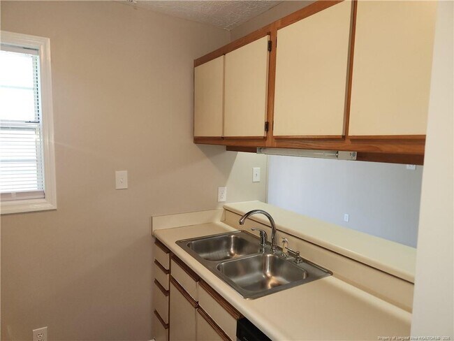 Foto del edificio - 2713 Preston Woods Ln