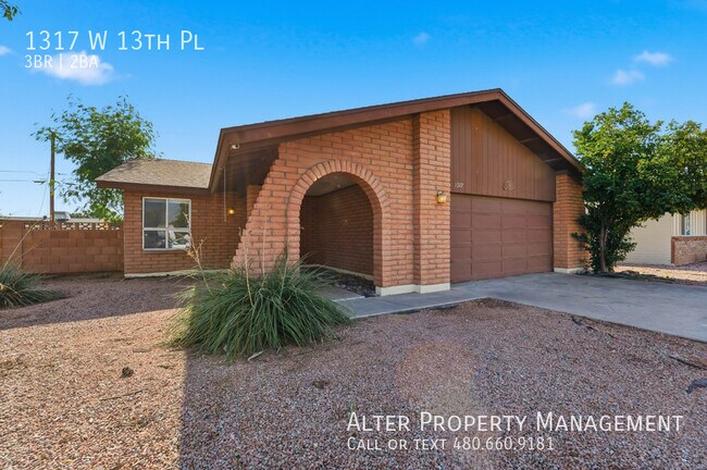 Foto del edificio - 1317 W 13th Pl