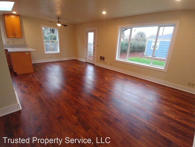 Foto del edificio - 2 br, 1 bath House - 3321 Oregon Ave