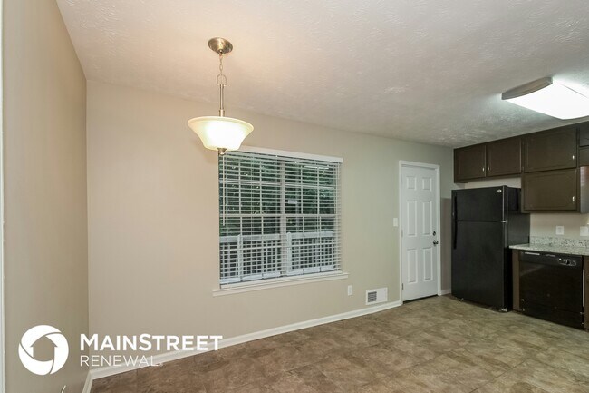 Building Photo - 2809 Old S Dr