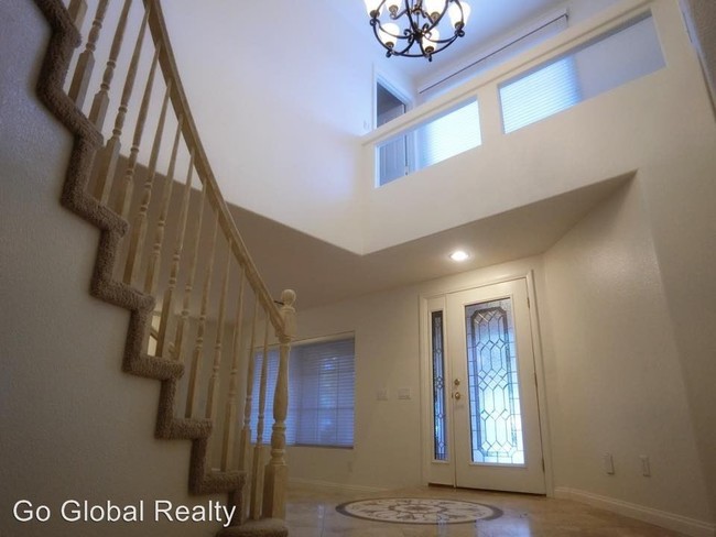 Foto del edificio - 5 br, 3 bath House - 8048 Avalon Mist St