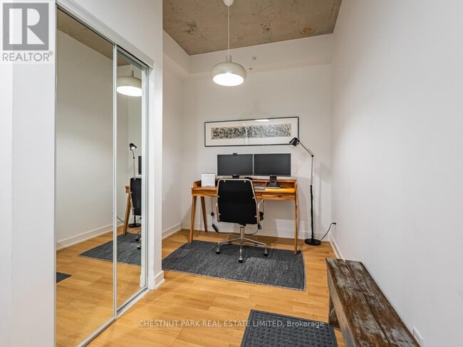 Building Photo - 109 Ossington Ave