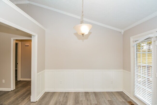 Foto del edificio - 314 Timberglen Dr