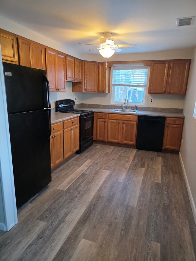 Foto del edificio - 1903 Old Lincoln Hwy