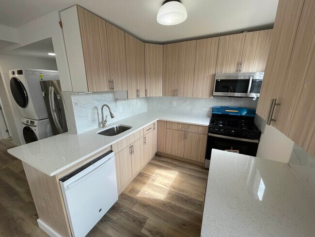 Foto del edificio - 416 10TH St