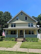 Building Photo - 2549 Elmwood St