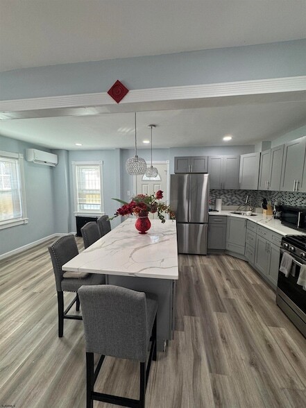 Foto del edificio - 400 N Massachusetts Ave