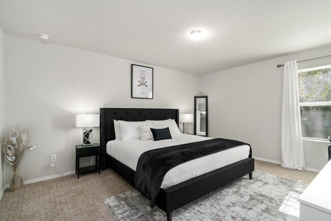 Master Bedroom with Smart TV - 5922 Tina Park