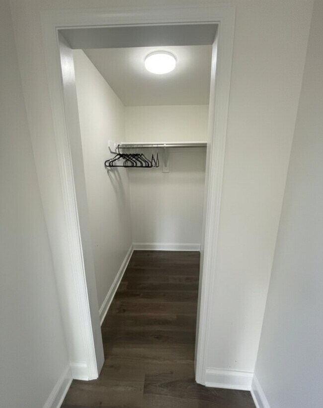 Foto del edificio - 2827 E 5th Ave