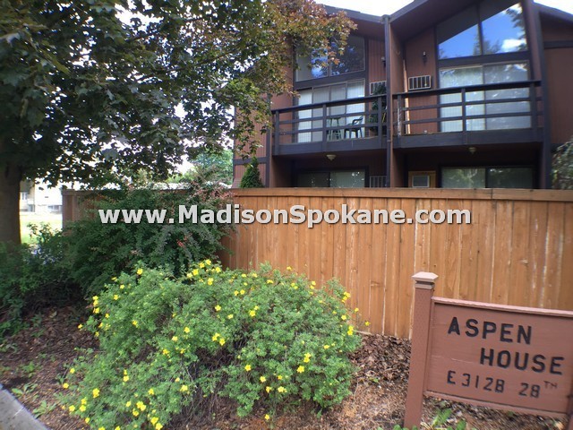 Primary Photo - 3128 E 28th Ave