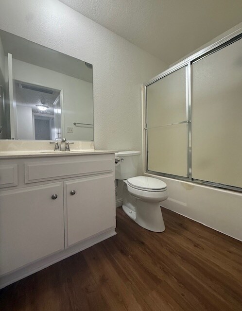 Foto del edificio - 11819 Kiowa Ave