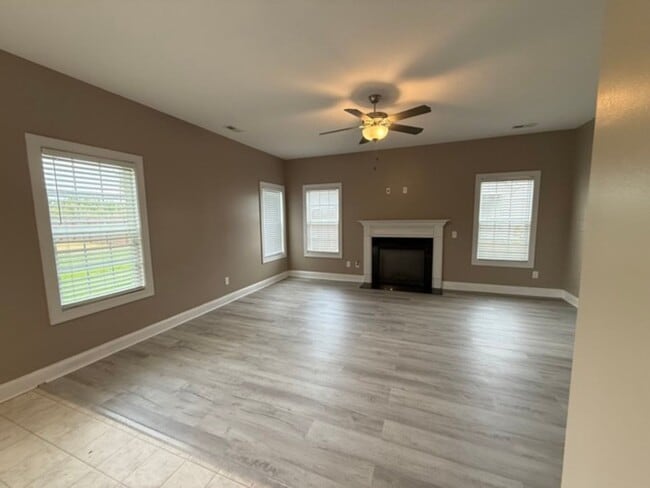 Foto del edificio - Sterling Farms Subdivision!!!!