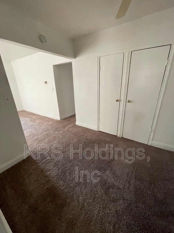 Building Photo - 7428 Fenner St