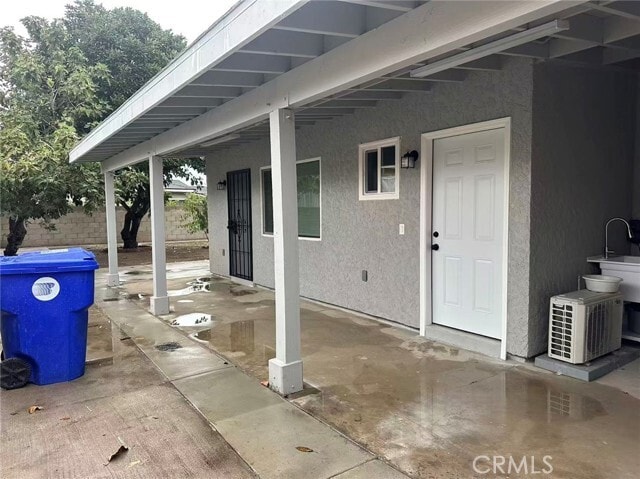 Foto del edificio - 3044 Hodges Ave