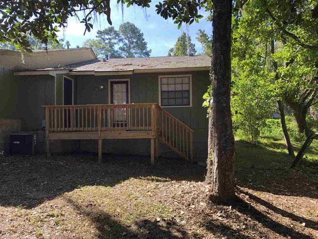Building Photo - 1136 Brafforton Dr