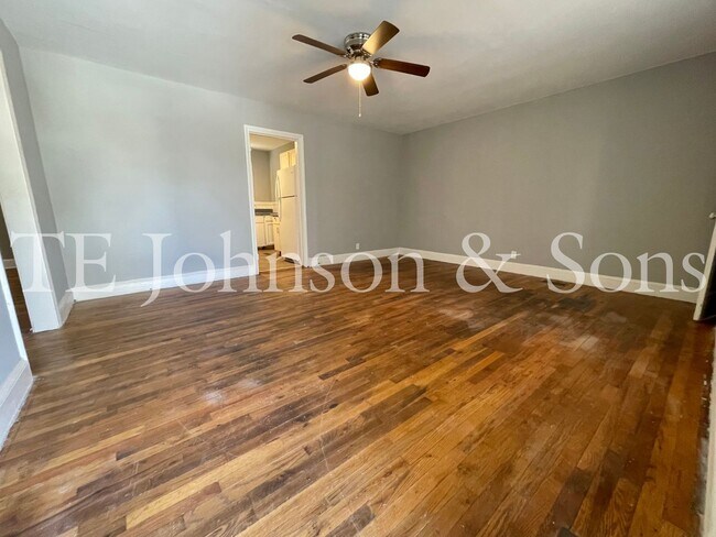 Foto del edificio - Cozy Duplex Living Near Downtown Winston-Salem