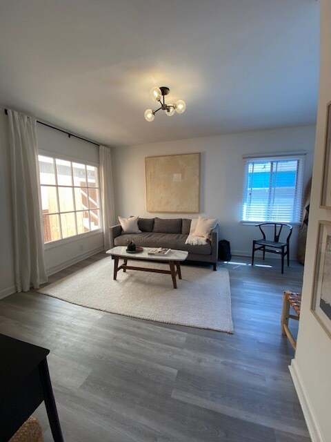 Foto principal - 408 Manhattan Ave