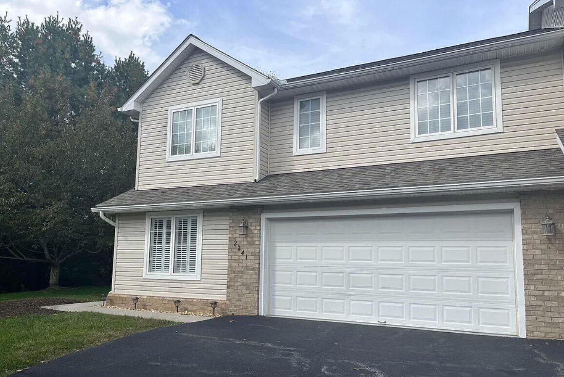 Foto principal - 2241 Whitney Ct