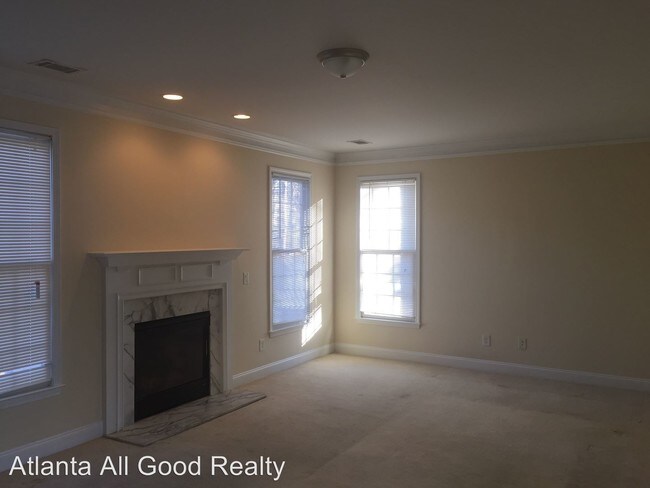 Building Photo - 4 br, 2.5 bath House - 6259 Dogwood Trail