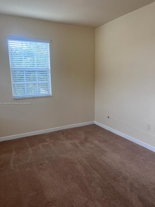 Foto del edificio - 9160 SW 171st Ct