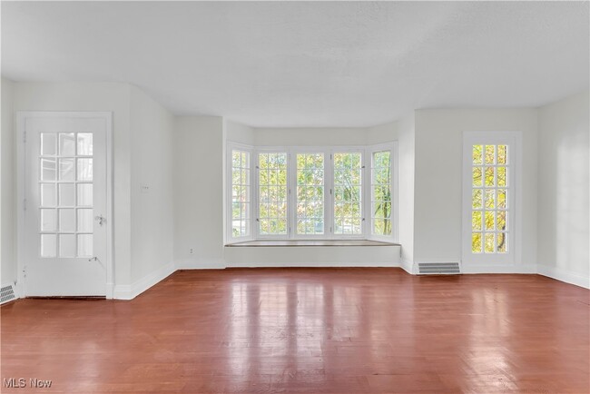 Foto del edificio - 3630 Bainbridge Rd