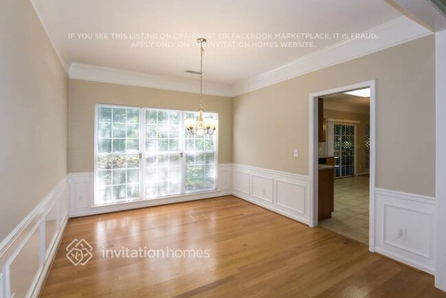 Foto del edificio - 645 Clearbrook Rd