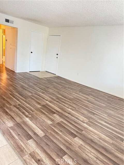 Foto del edificio - 420 E Blueridge Ave