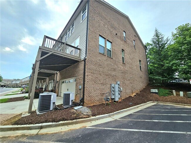 Foto del edificio - 1826 Stephanie Trail NE