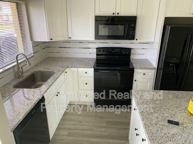 Foto del edificio - 512 SE 43rd St