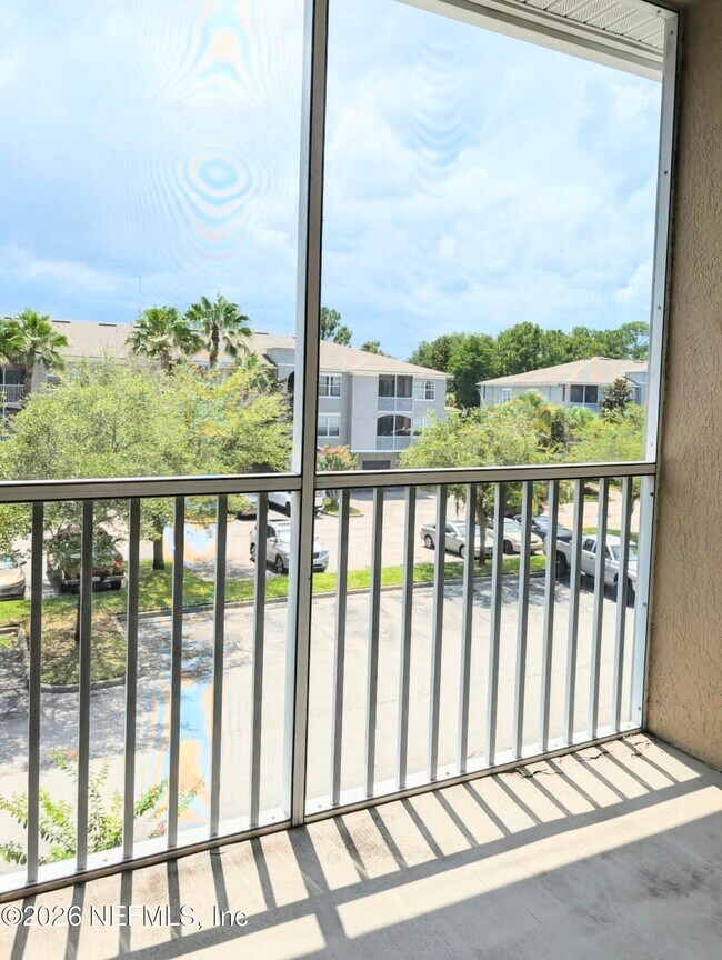 Building Photo - 415 S Villa San Marco Dr