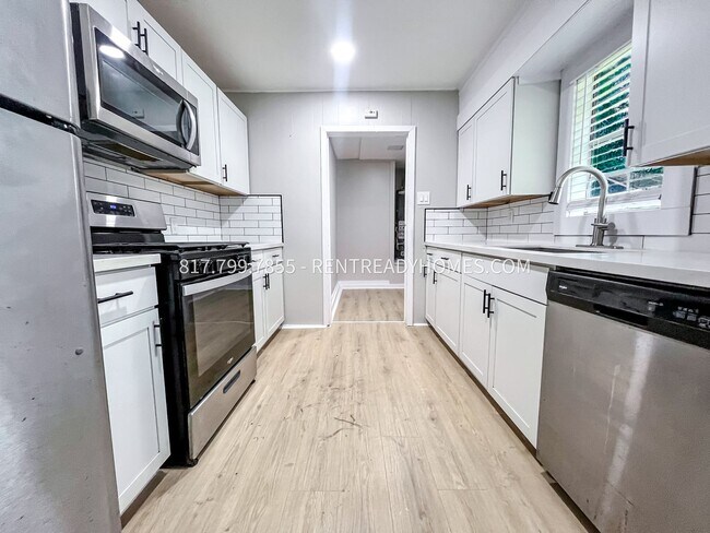 Foto del edificio - 4430 Phlox St