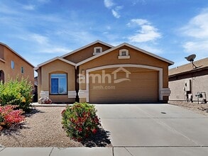 Building Photo - 6380 E Butte Stone Dr
