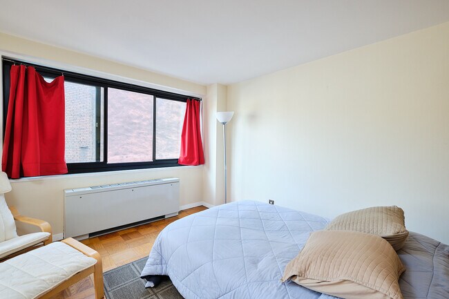 Foto del edificio - 1601 18th St NW