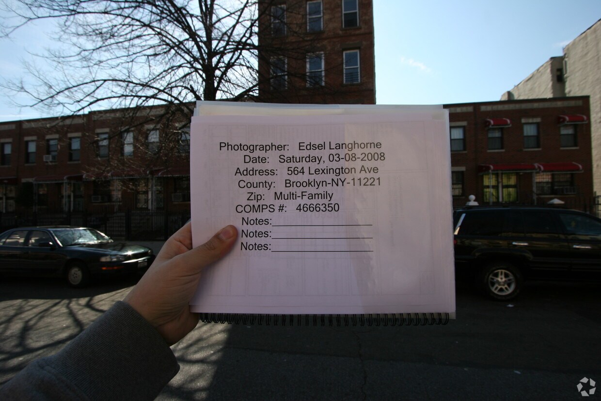 - 564 Lexington Ave