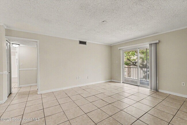 Building Photo - 3135 Shady Dell Ln