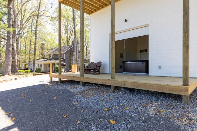 Building Photo - 160 Emalyn Ct