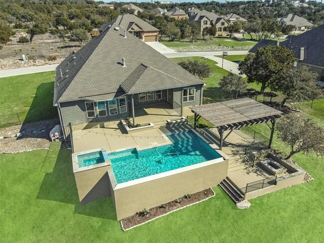 Building Photo - 4700 Topacio Dr