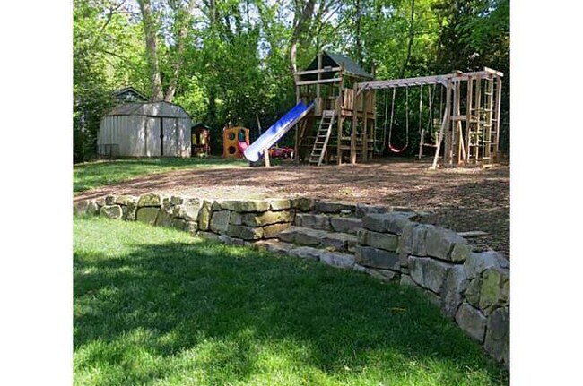 Play Structure - 233 Derrydown WaY