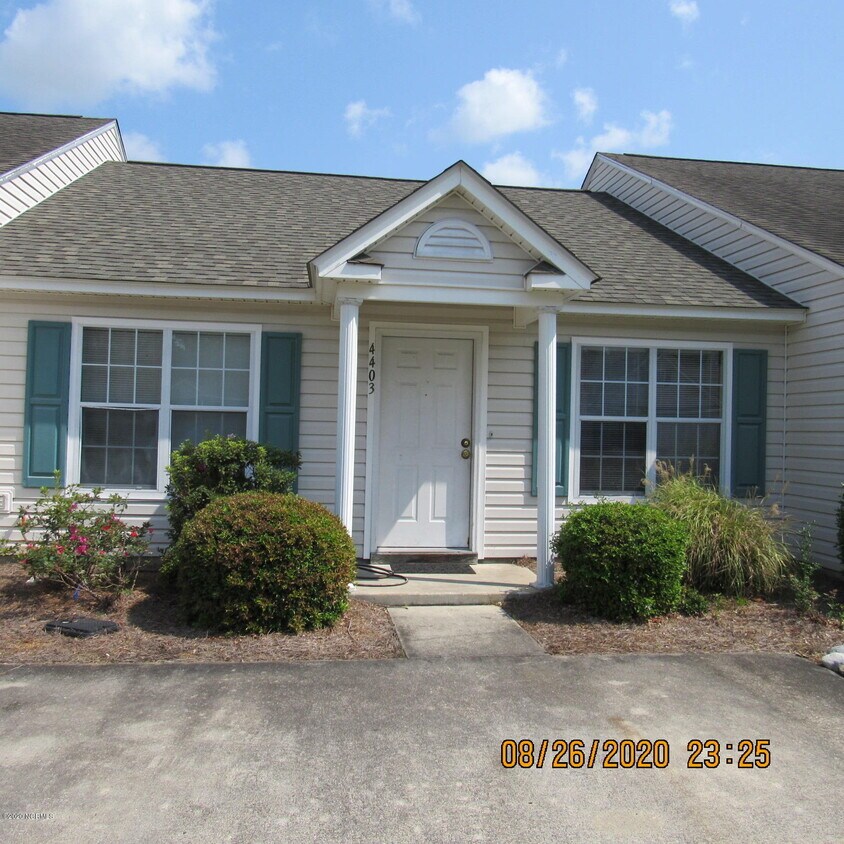 Primary Photo - 4403 Jasmine Cove Way