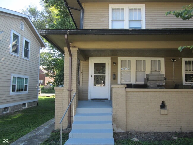 Building Photo - 3211 N Park Ave